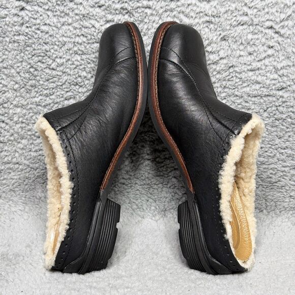 UGG Langford Womens Size 6 Mule Clogs Shoes Black Leather Sheepskin Lined - Picture 6 of 9